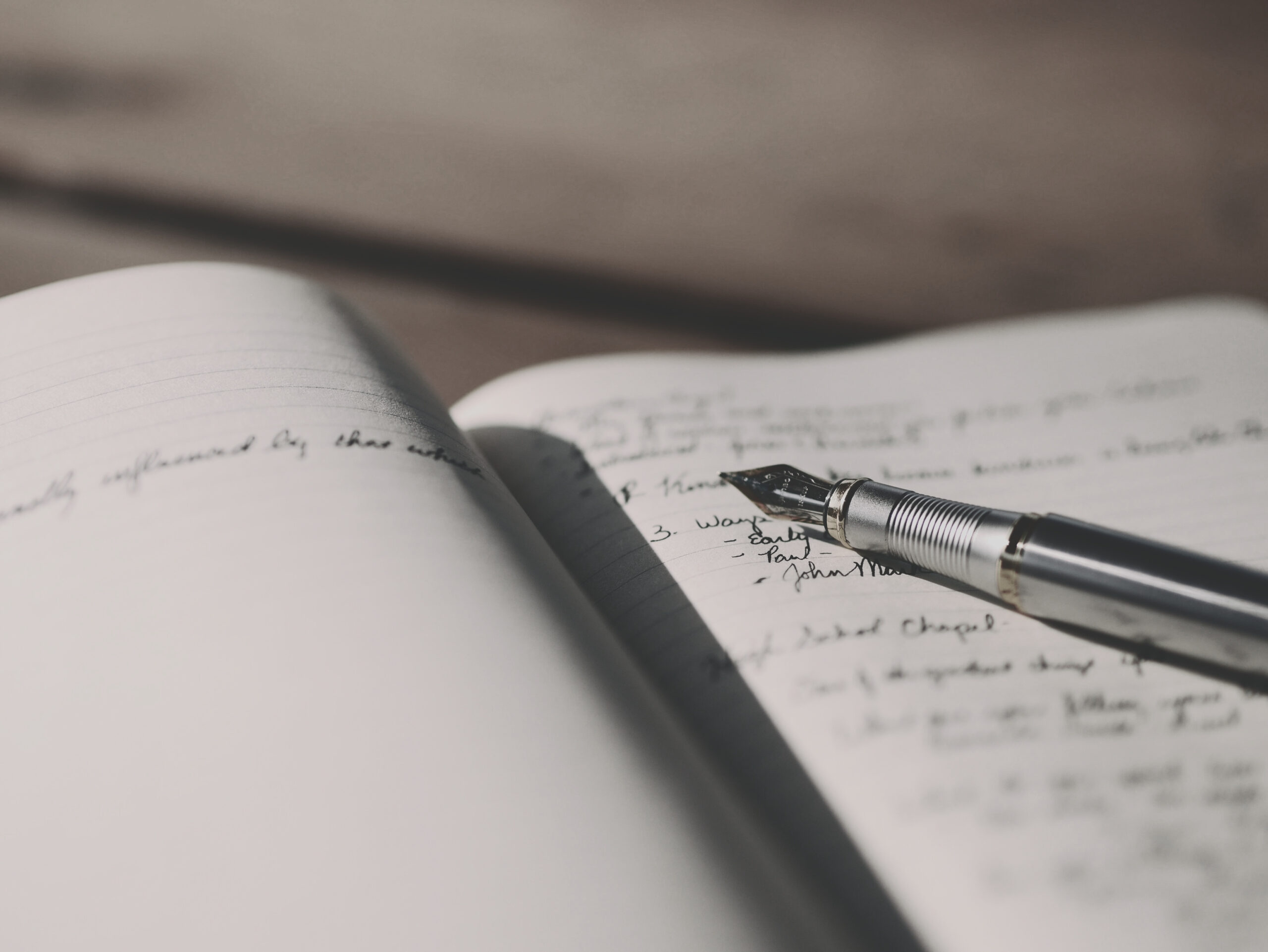 planowanie-treści-seo.p Zeszyt z notatkami do artykułu SEO